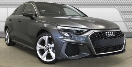 AUDI A3 1.5 TFSI CoD 35 S line 