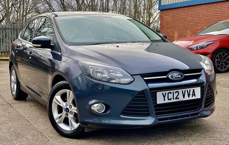 FORD FOCUS 1.0T EcoBoost Zetec Euro 5 (s/s) 5dr