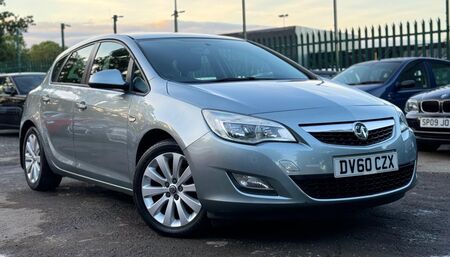 VAUXHALL ASTRA 1.6 16v Exclusiv Euro 5 5dr