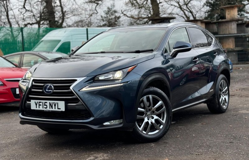 LEXUS NX