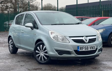 VAUXHALL CORSA 1.4i 16v Club 5dr